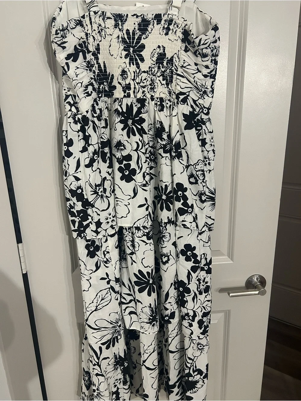 Abercrombie & Fitch Black and White Floral Maxi Dress
